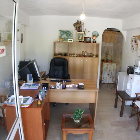 Villa Avra Dassia  Pokój zdjęcie
