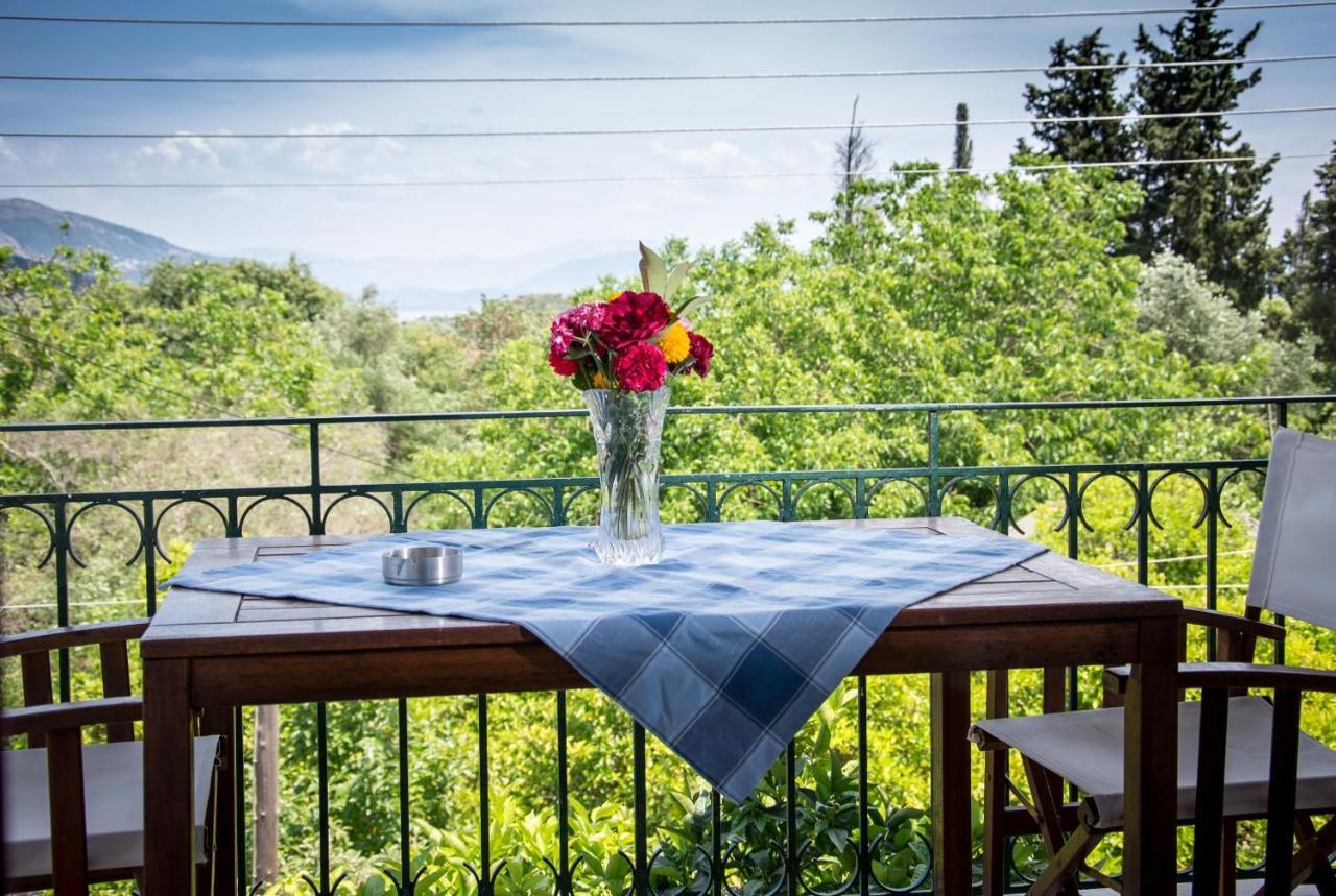 Villa Avra Dassia  Zewnętrze zdjęcie