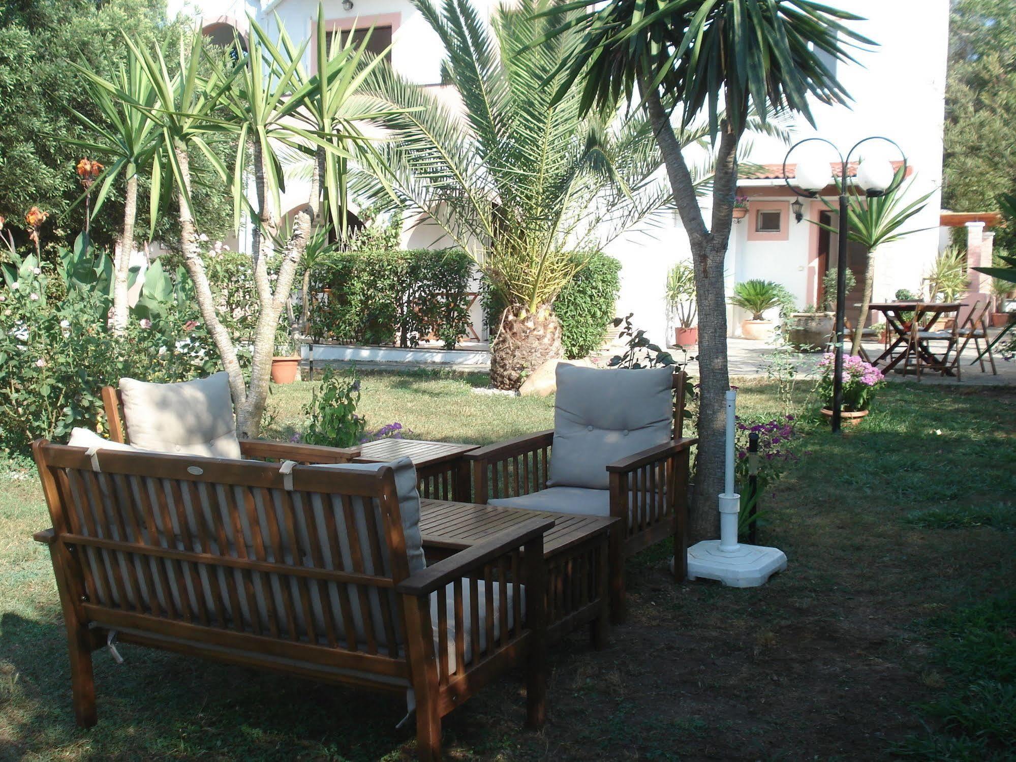Villa Avra Dassia  Zewnętrze zdjęcie